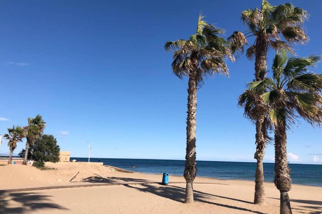 Beach Dream Apartment La Mata  Ngoại thất bức ảnh