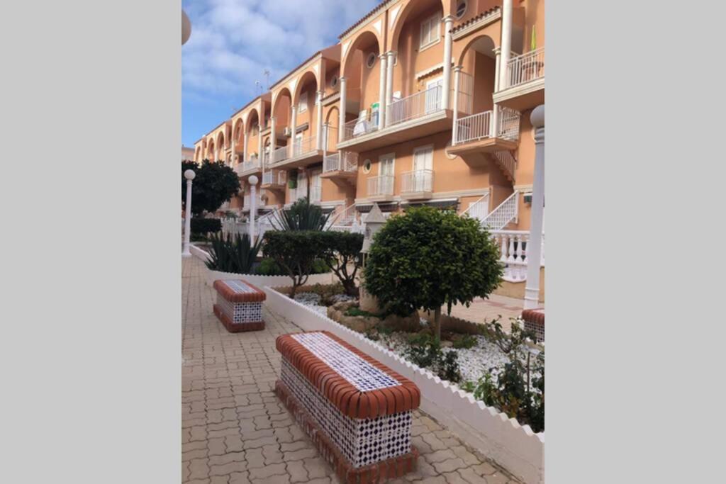 Beach Dream Apartment La Mata  Ngoại thất bức ảnh